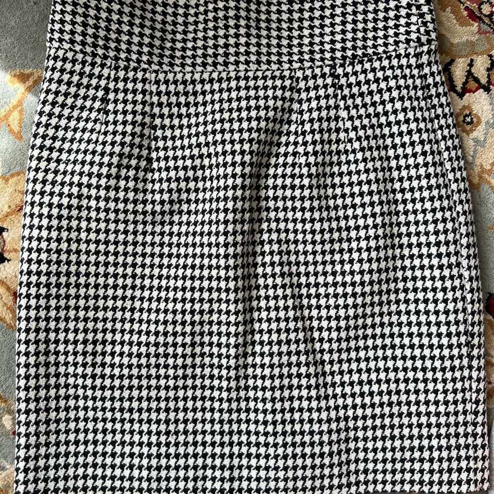 Banana Republic Herringbone Skirt